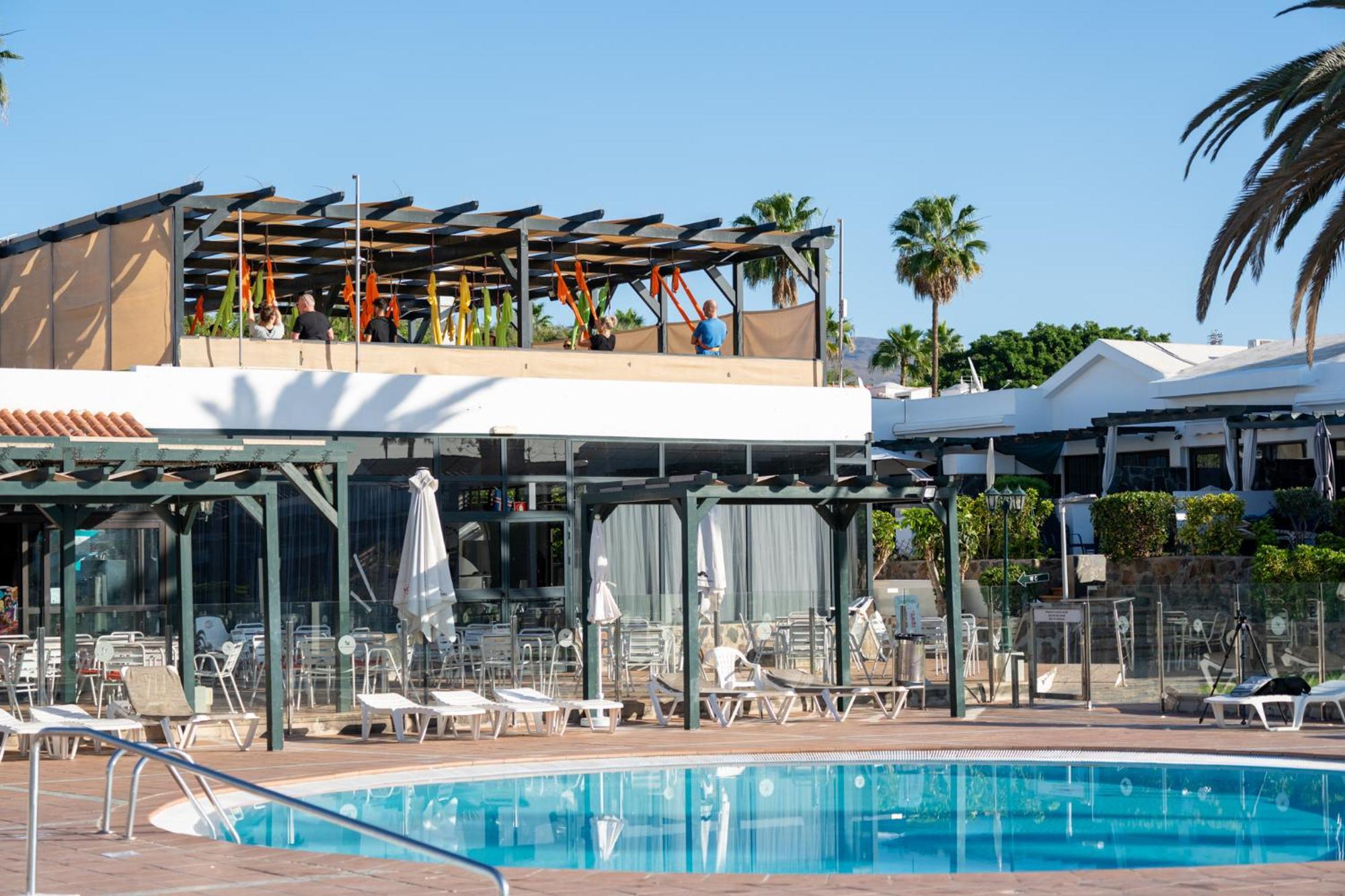 Luxury Poolside Holiday Home 마스팔로마스 외부 사진